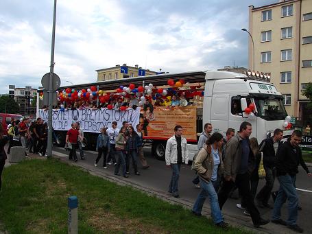 Opis zdjęcia, a w nim ważne dla nas słowa kluczowe